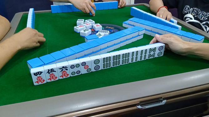 分享决窍“悠闲红中麻将辅助开挂器助手”其实确实有挂 
