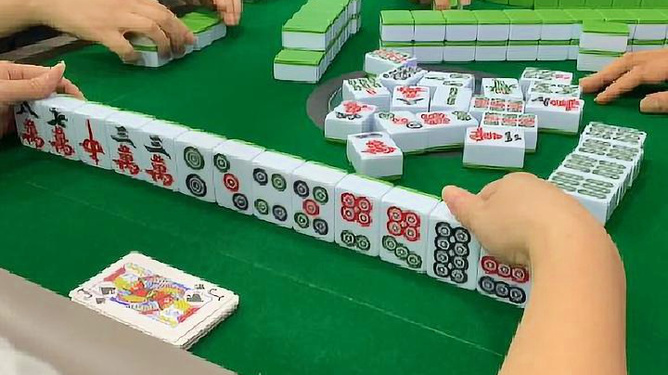 分享决窍“悠闲红中麻将辅助开挂器助手”其实确实有挂 
