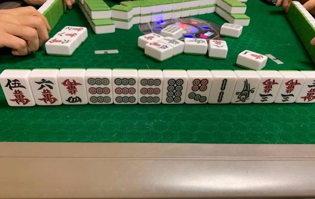 终于懂了！中至鹰潭麻将有没有猫腻(怎么打会赢)
