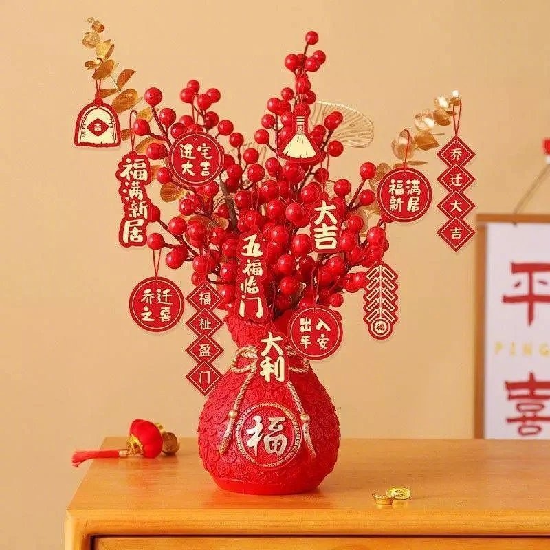 乔迁新居摇钱树上挂点什么（搬新家送摇钱树可以不）