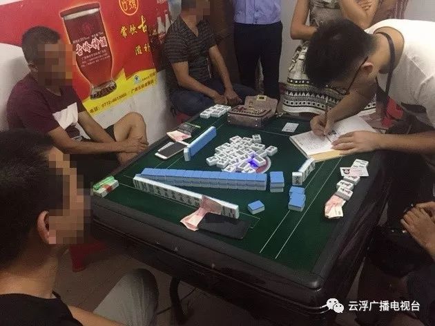 三分钟了解&quot;三公大吃小发牌三招方法讲解“推荐9个购买渠道