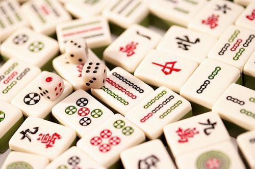 麻将挂饰图解法图片（麻将挂怎么做出来的）