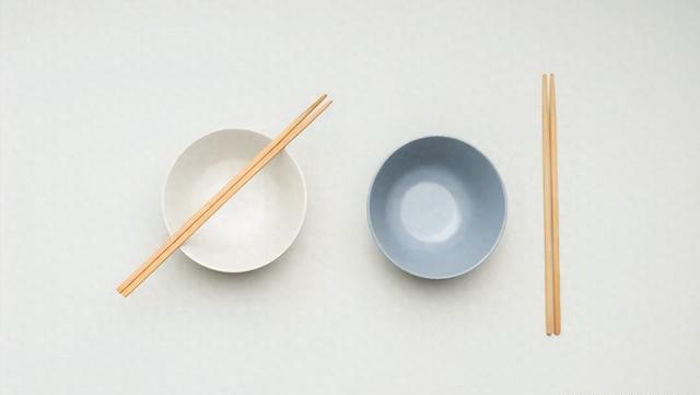 3分钟教你科普“款如何猜出杯碗里的点数—详细解说+新浪科技