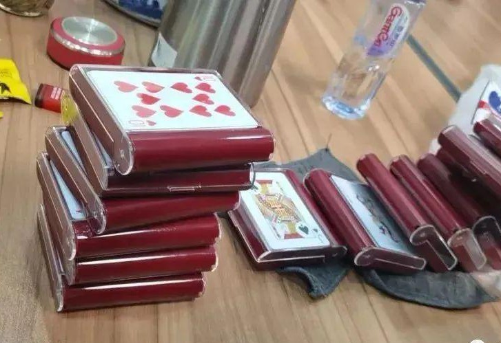 新教你‘‘玩梭哈普通扑克牌手法技术学习“推荐1个购买渠道