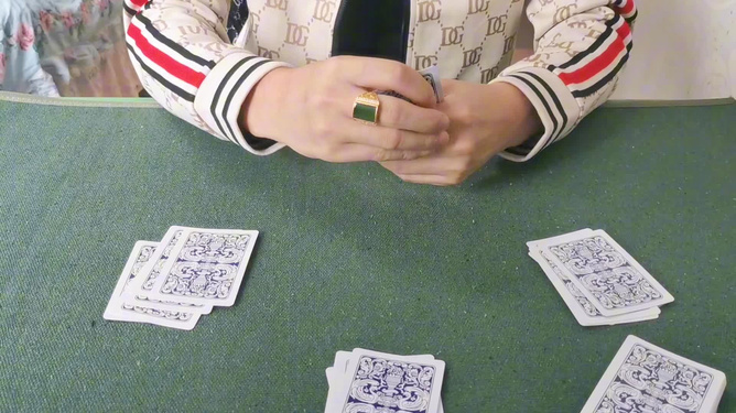 三分钟了解&quot;斗牛纸牌技巧视频教程—详细解说+新浪科技