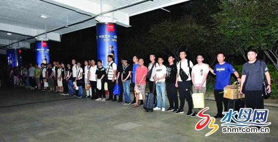 玩家必备攻略“网上买棋牌挂软件是真的吗”-太坑了原来有挂