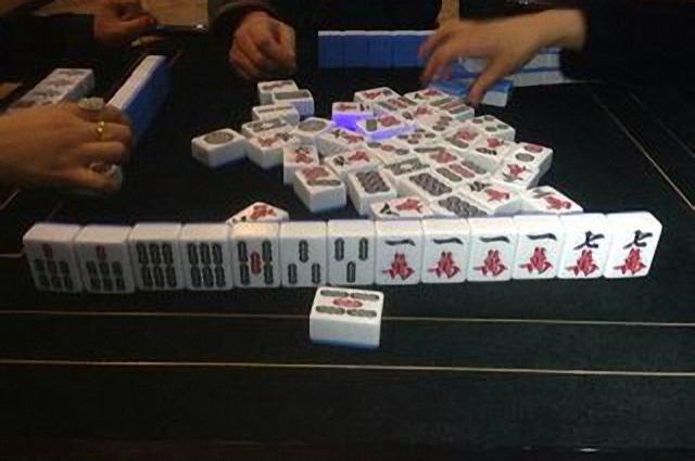 一分钟教你“玩呗麻将真的能开挂吗(确实有挂)-知乎