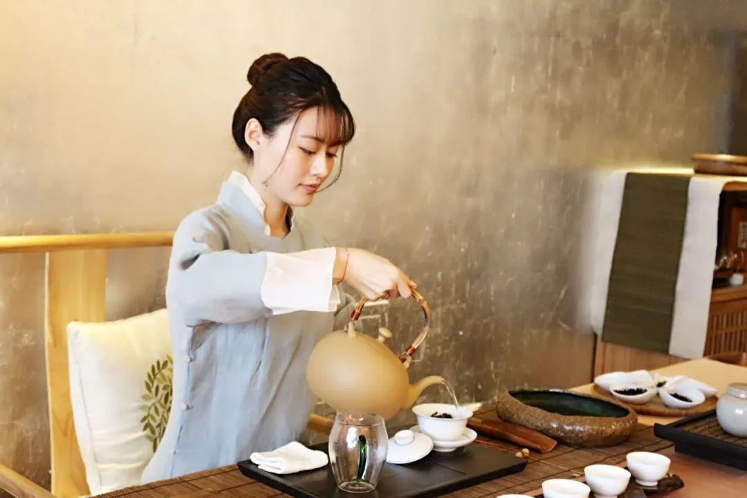 上品十三张开挂透视挂（上品13张怎么开挂）
