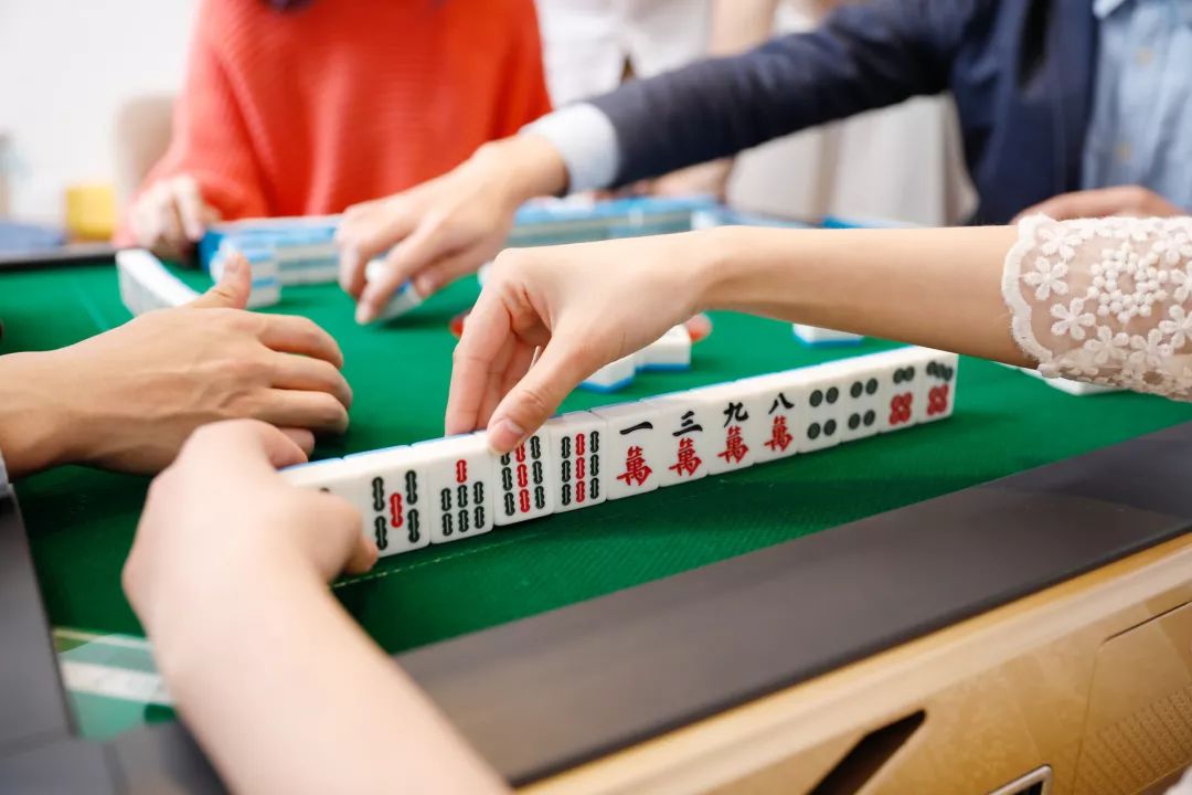 一分钟教你“教你打麻将作弊技巧三大秘诀《新浪科技 讲解窍门》