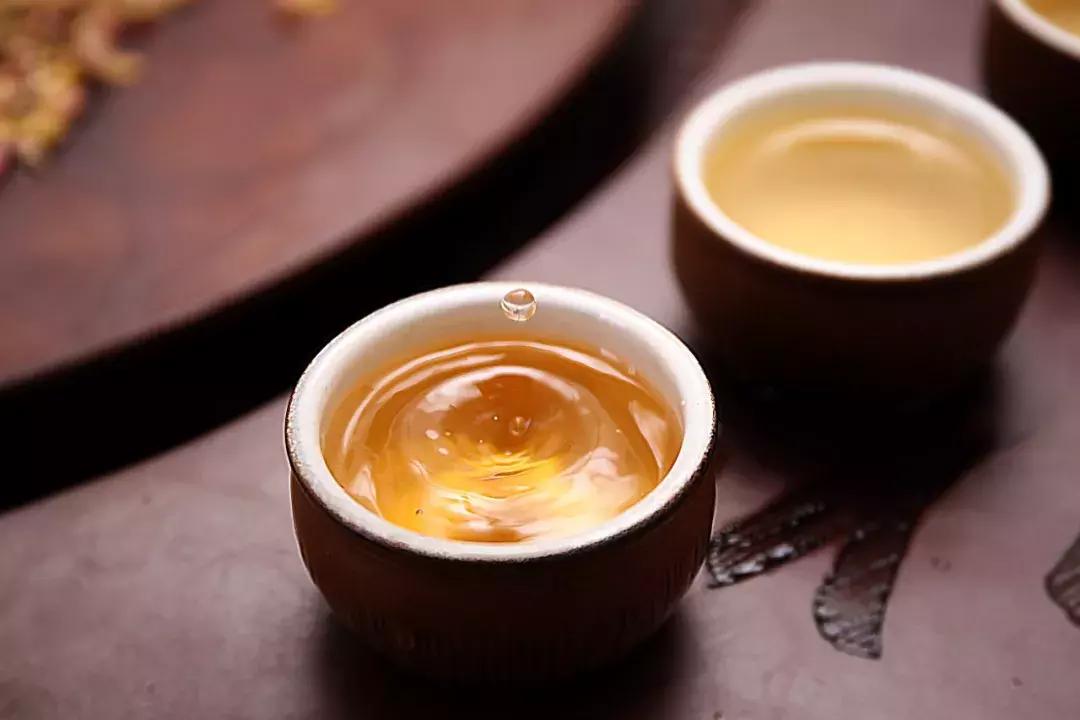 厉害了!扑克牌扎金花有什么好的仪器设备_《爱问知识人 使用说明》