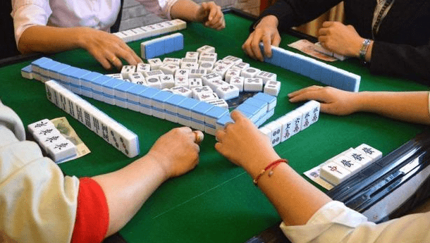 有空麻将有挂吗（有空一起打麻将是什么意思）