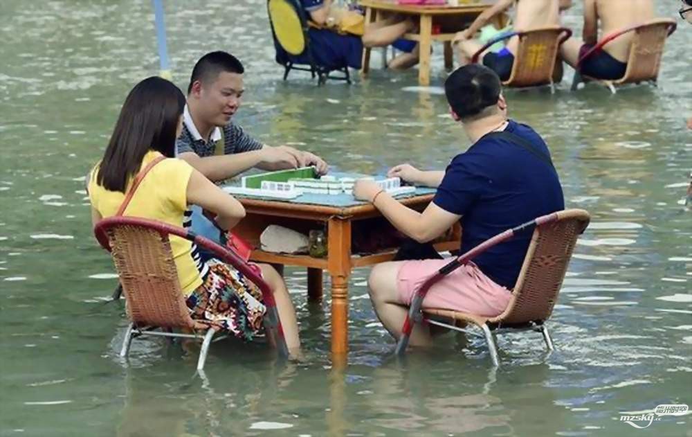 挂水麻将图片大全（挂水打麻将图片）