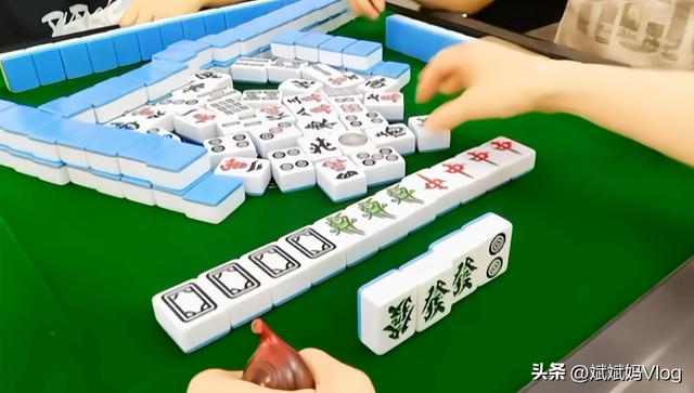 麻将怎么挂才能赢（麻将用挂怎么看出来）