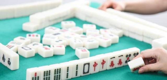麻将怎么挂才能赢（麻将用挂怎么看出来）